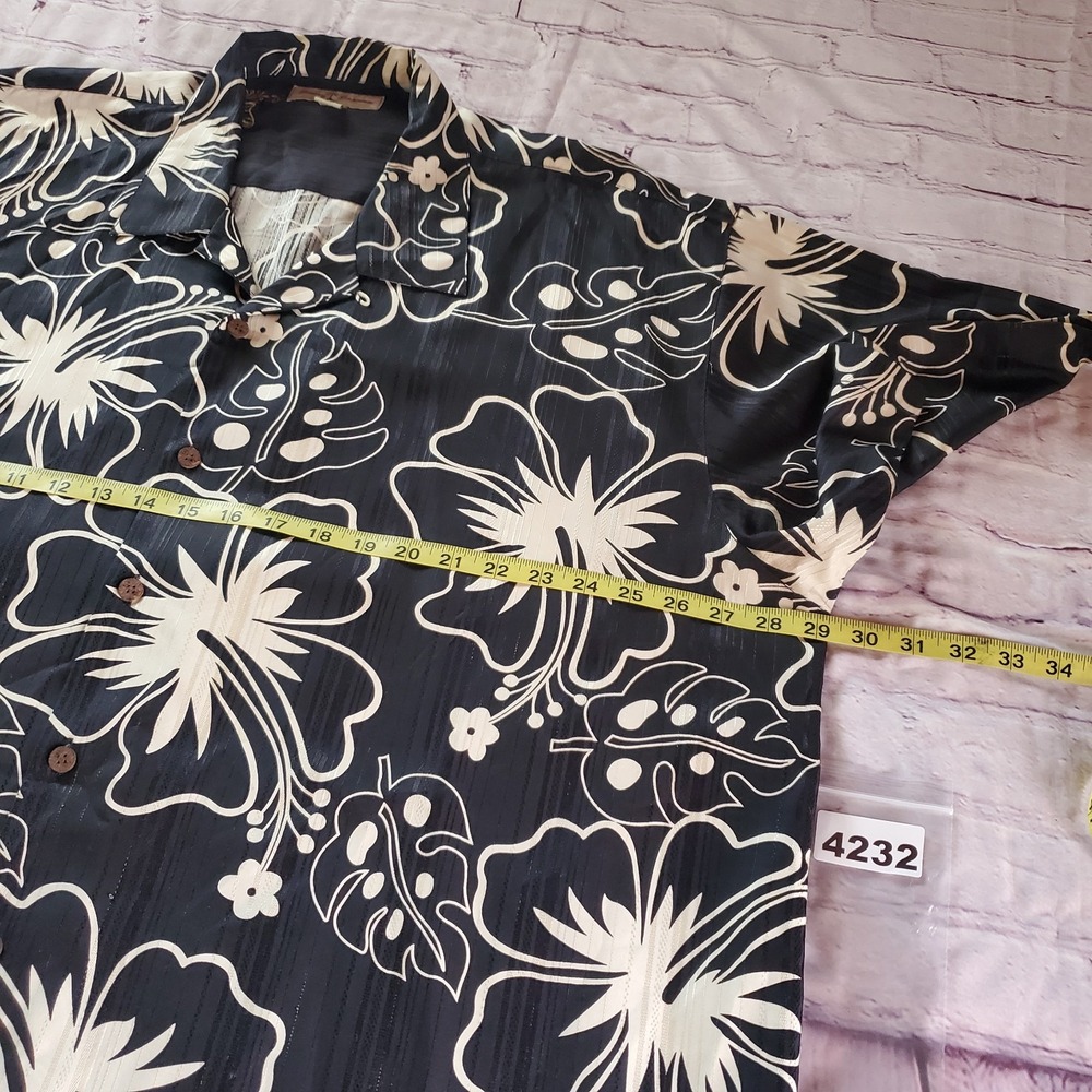 Tommy Bahama 100% Silk Floral Black Shirt Hawaiian Summer Beachy Vacation Travel - Picture 5 of 6